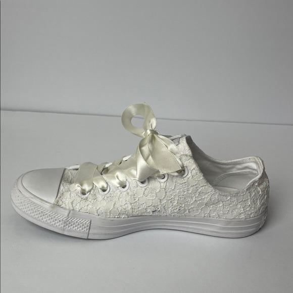 Converse‎ Women's Bridal Wedding Cream Lace Ribbon White Sneakers 8.5 - Picture 11 of 14